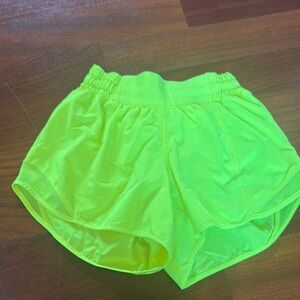 Neon yellow hottie hot 2” Women's Shorts